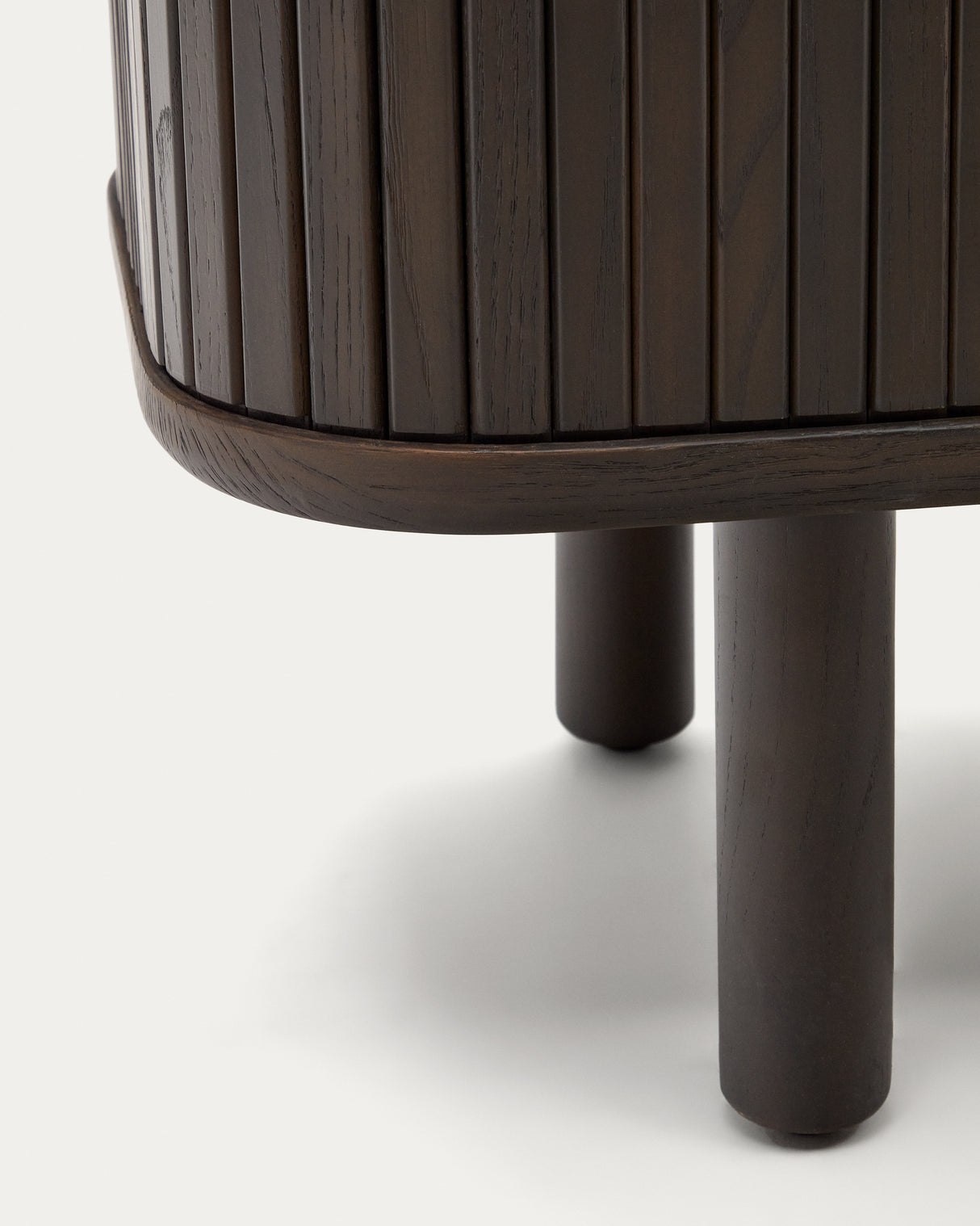 Mailen Sideboard 2 Türen aus Eschenfurnier mit dunklem Finish 180 x 75 cm - ZEN ZONE Furniture