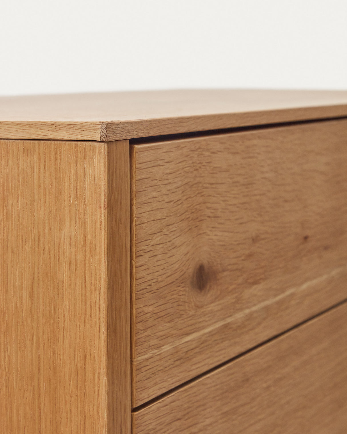 Alguema Highboard 2 Türen aus Eichenfurnier mit natürlichem Finish 100 x 163,5 cm - ZEN ZONE Furniture