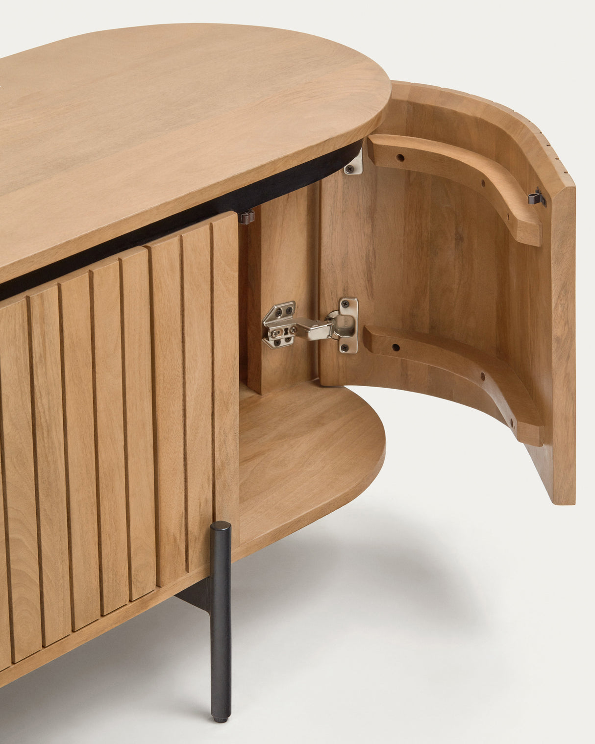 Licia TV-Möbel 4 Türen aus massivem Mangoholz und schwarz lackiertem Metall 200 x 55 cm - ZEN ZONE Furniture