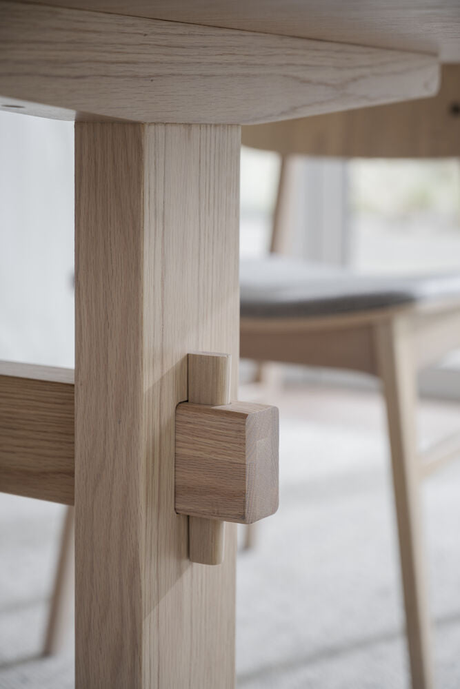 WESTVILLE Esstisch Weiß pigmentiert 240x95x75cm - ZEN ZONE