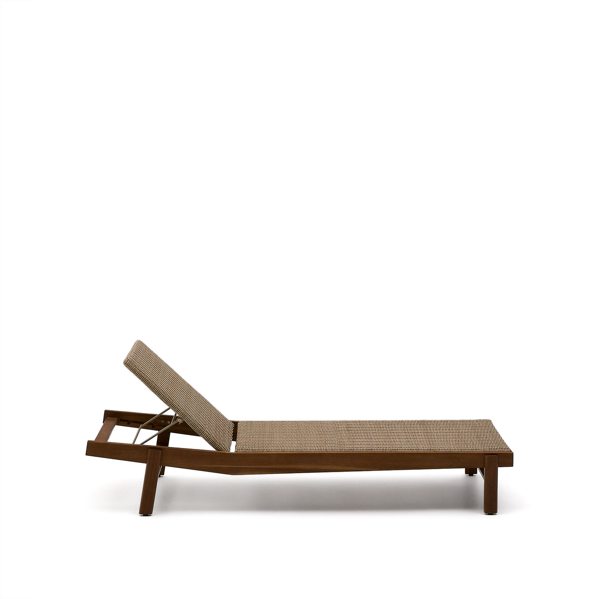 Sonnenliege Itani aus massivem Teakholz und synthetischem Rattan FSC 100% - ZEN ZONE Furniture