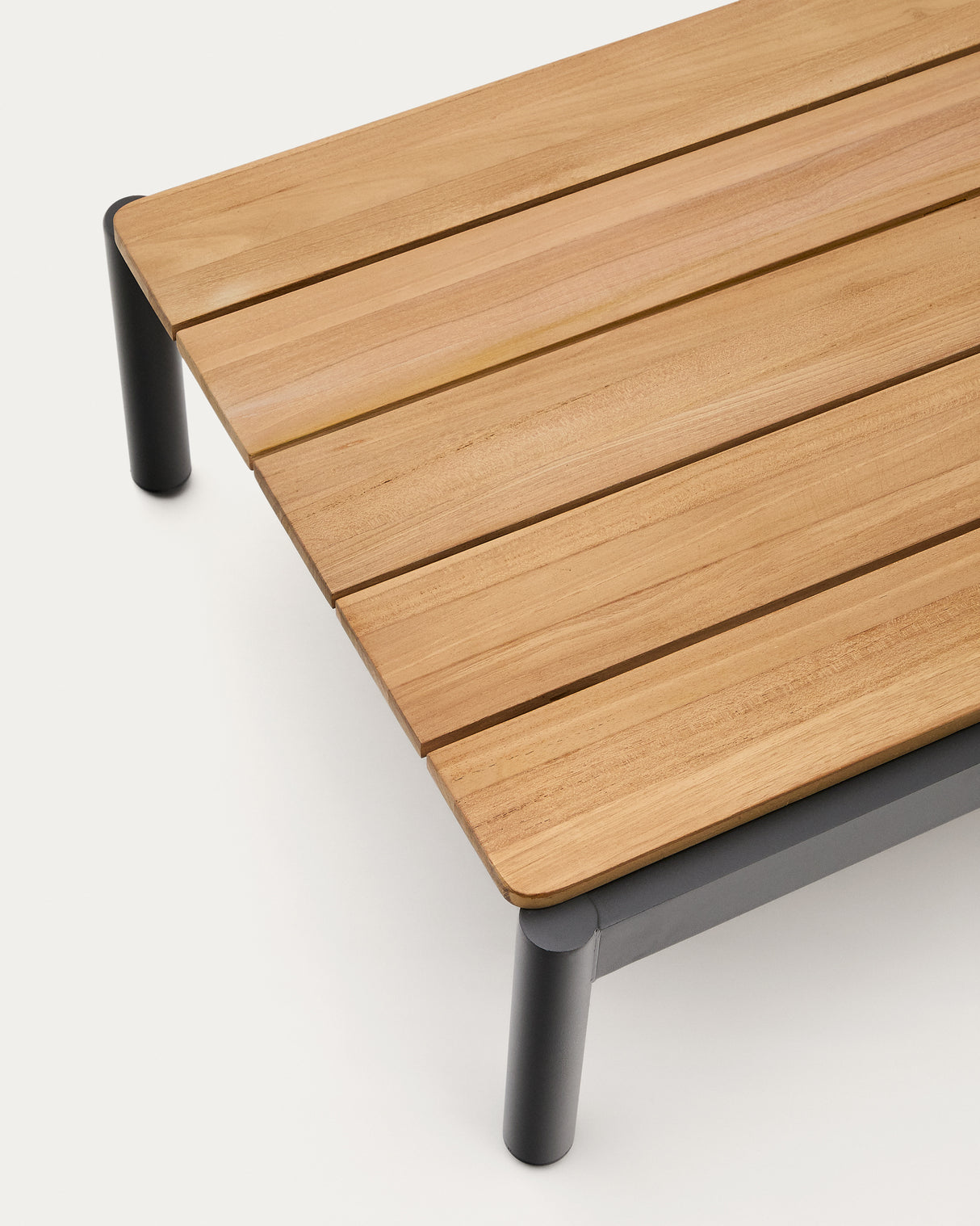 Couchtisch Sorells aus grauem Aluminium und Teakholz 52,4 x 91 cm FSC 100% - ZEN ZONE Furniture