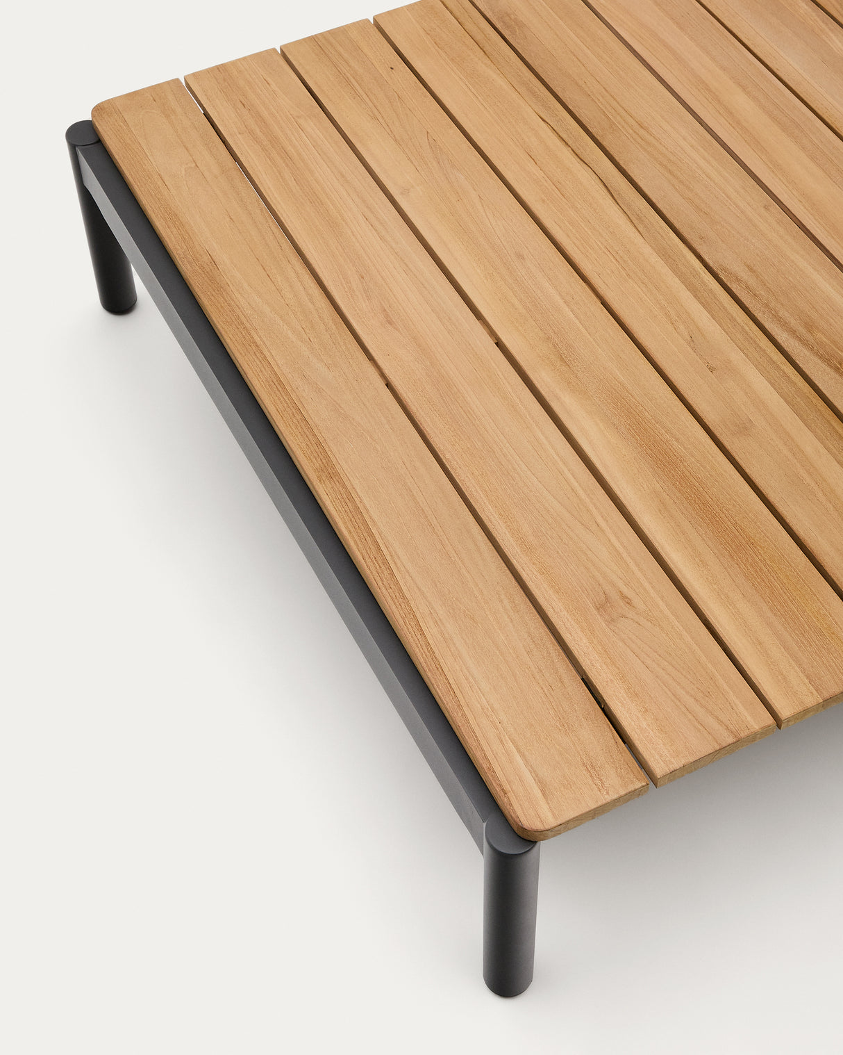 Couchtisch Sorells aus grauem Aluminium und Teakholz 89 x 91 cm FSC 100% - ZEN ZONE Furniture