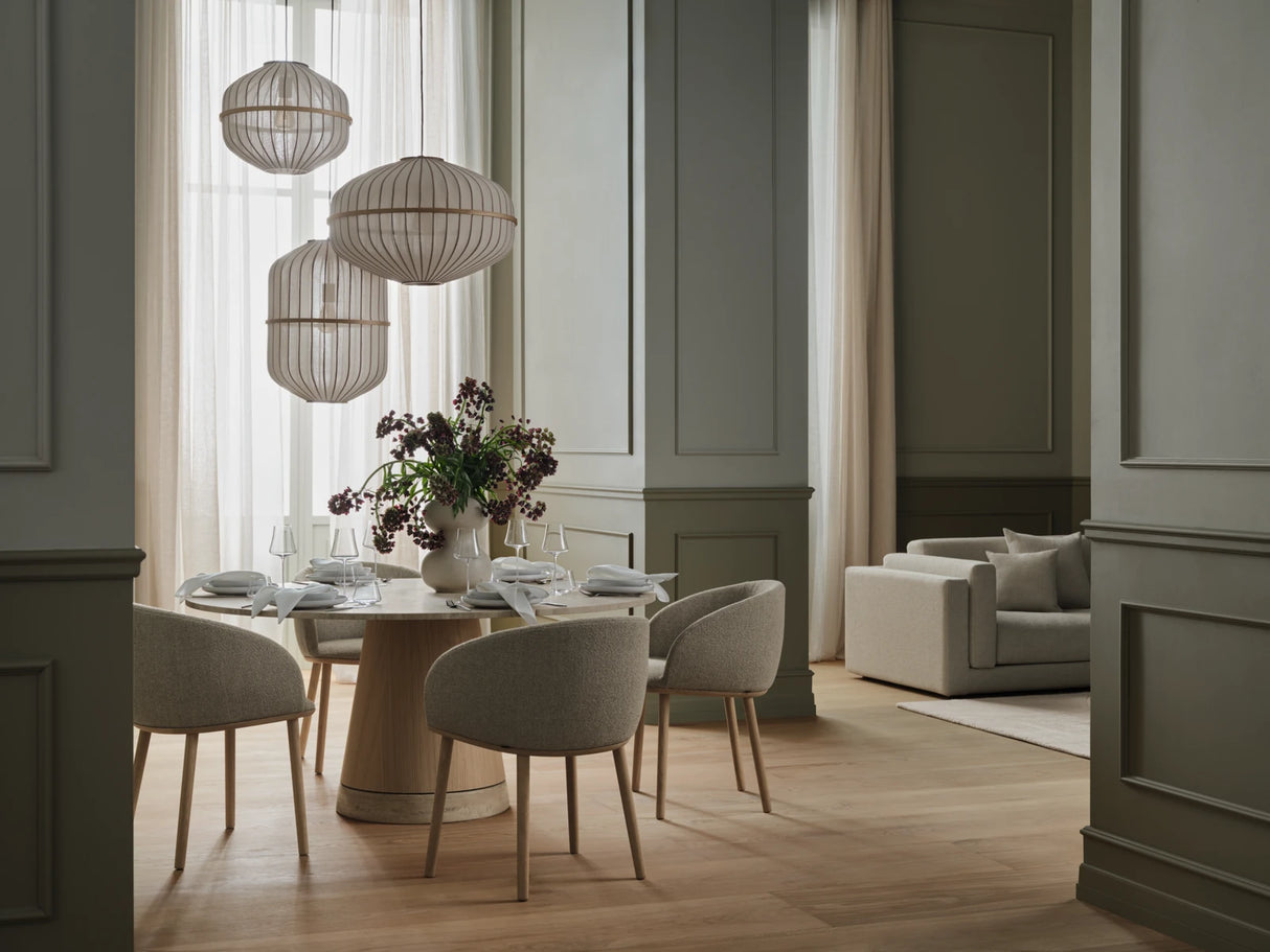 Piro Esstisch aus Eiche / Furnier geölt Ø125 cm - ZEN ZONE Furniture