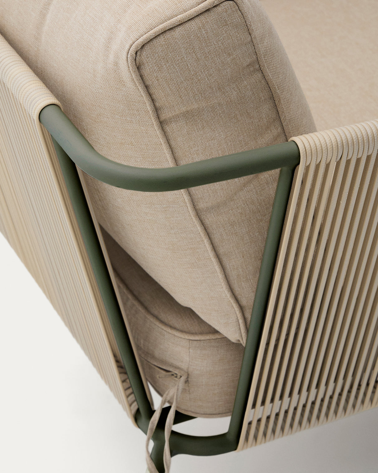 Outdoor-Sessel Zivia aus écrufarbenem Seil und grün verzinktem Stahl - ZEN ZONE Furniture