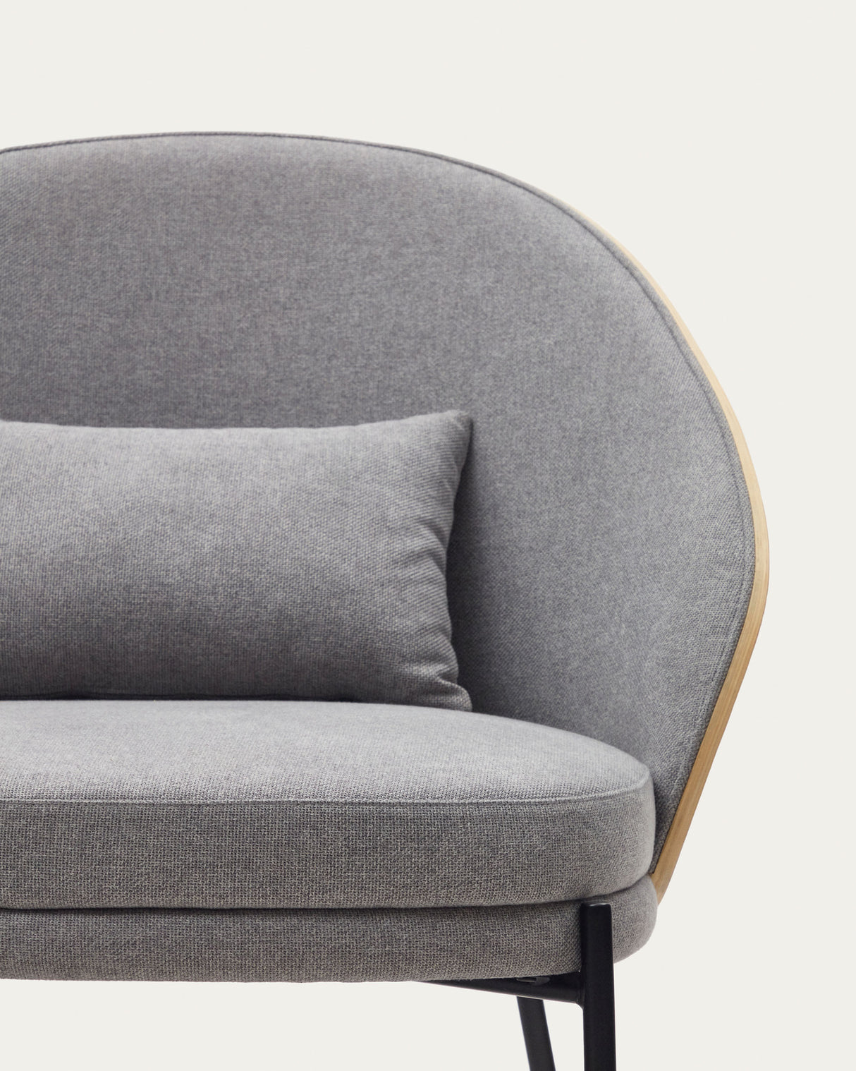 Eamy Sessel hellgrau Eschenfurnier mit natürlichem Finish und Metall in Schwarz - ZEN ZONE Furniture