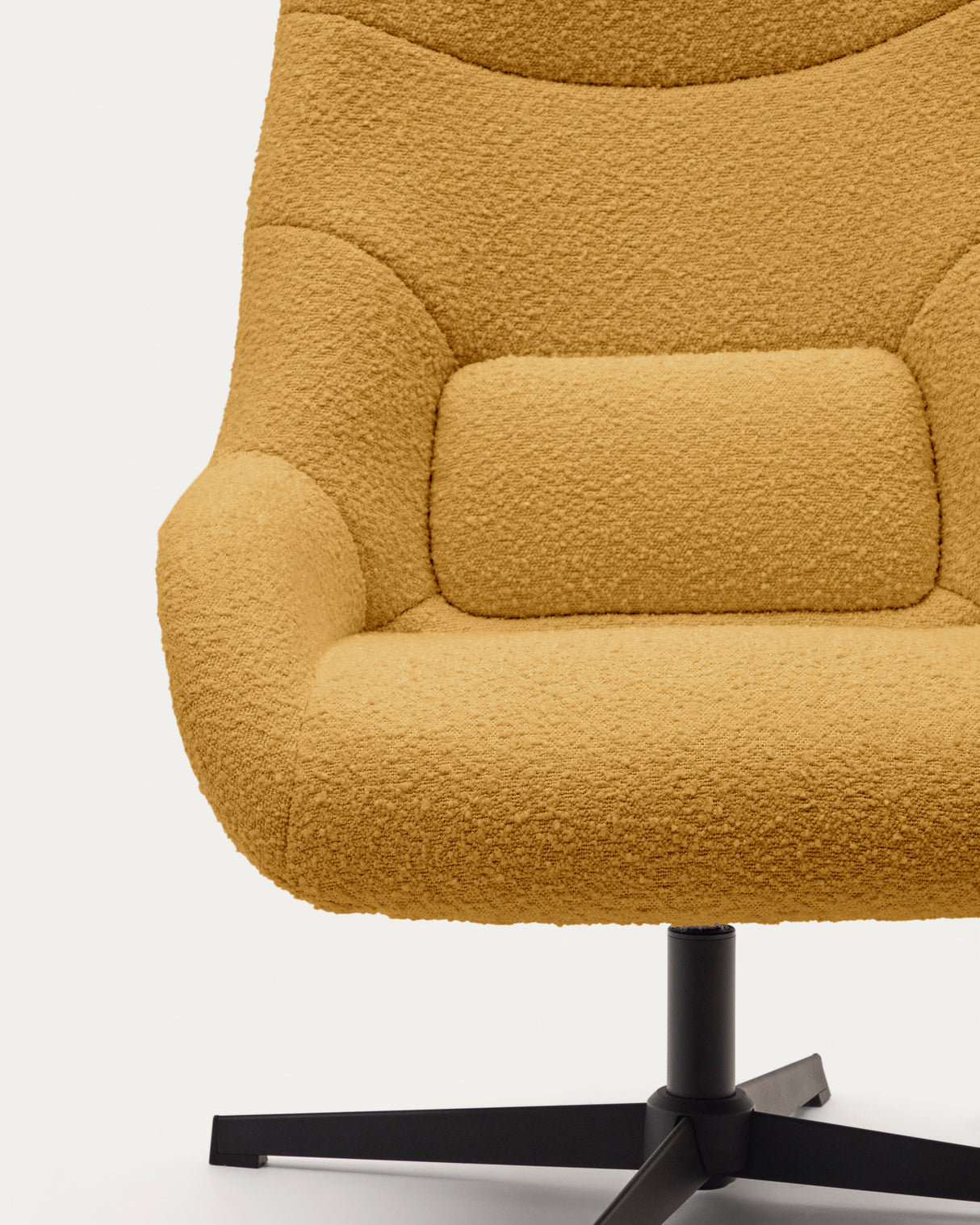 Celida Drehsessel aus senffarbenem Bouclé und Stahl mit schwarzem Finish FSC 100% - ZEN ZONE Furniture