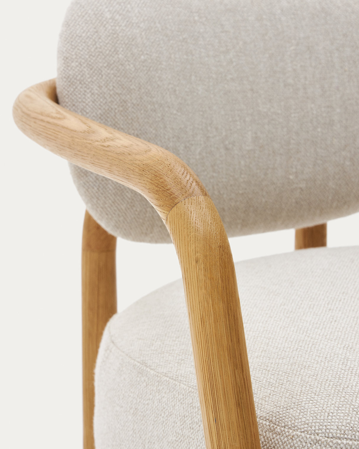 Melqui beiger Sessel aus massivem Eichenholz mit natürlichem Finish - ZEN ZONE Furniture