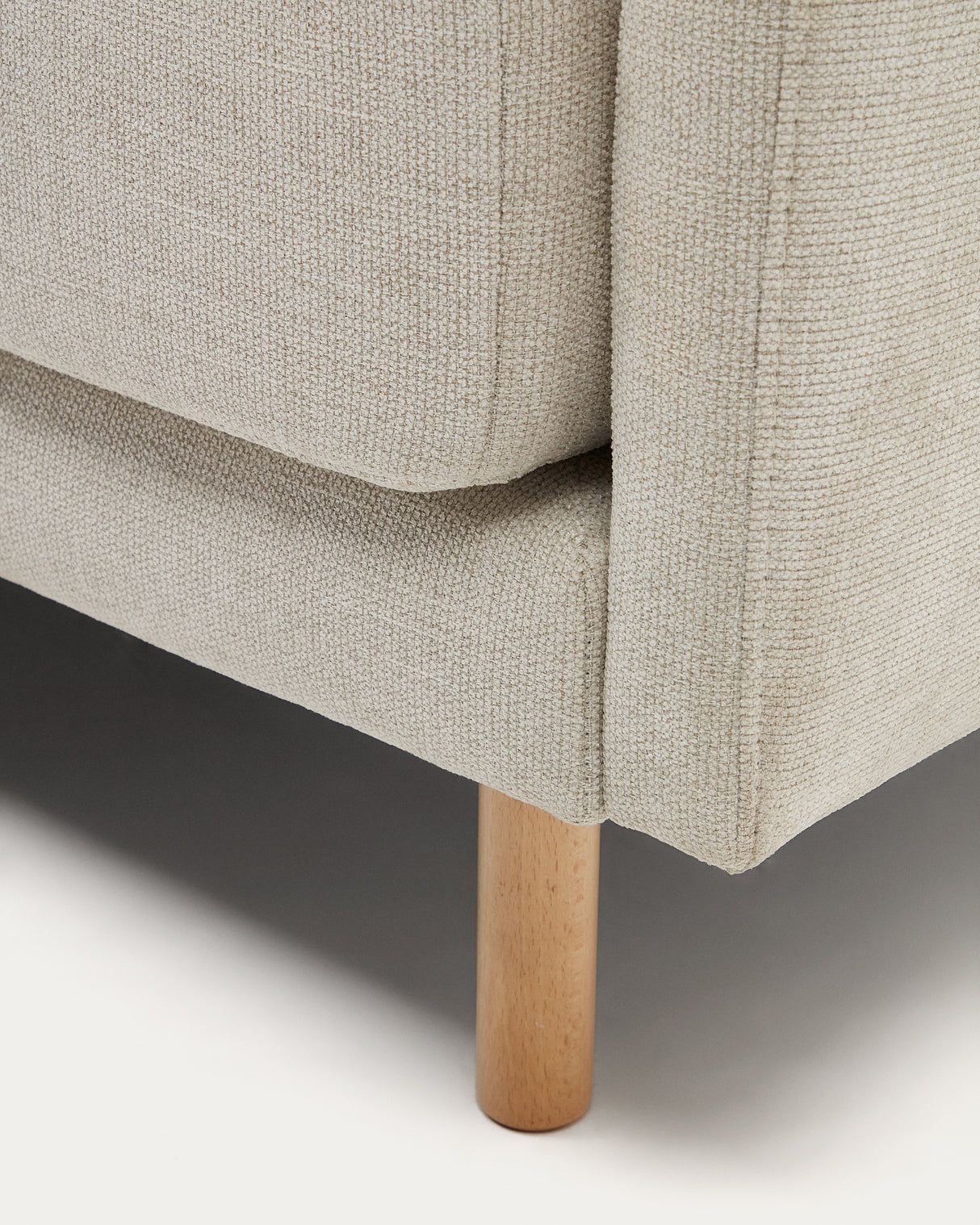 Gilma 2-Sitzer-Sofa aus Chenille in Perle und Beine mit natürlichem Finish 170 cm - ZEN ZONE Furniture