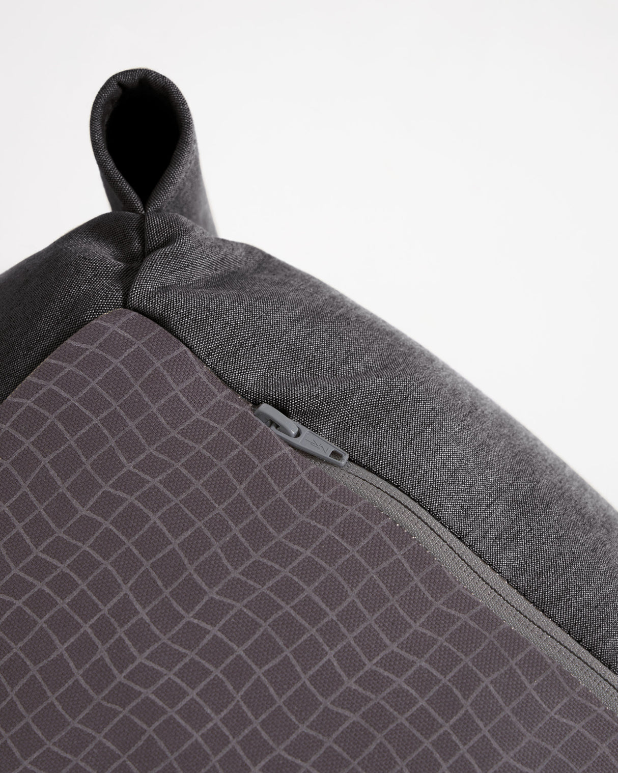 Square Puff Modularsofa longue 100%outdoor m. Rückenlehne dunkelgrau Alu schwarz 165x101cm - ZEN ZONE Furniture