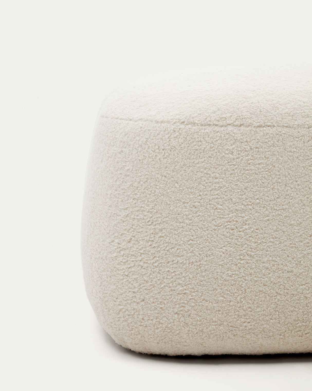 Martina Fußstütze mit Bouclé in Off-White 123 x 85 cm - ZEN ZONE Furniture