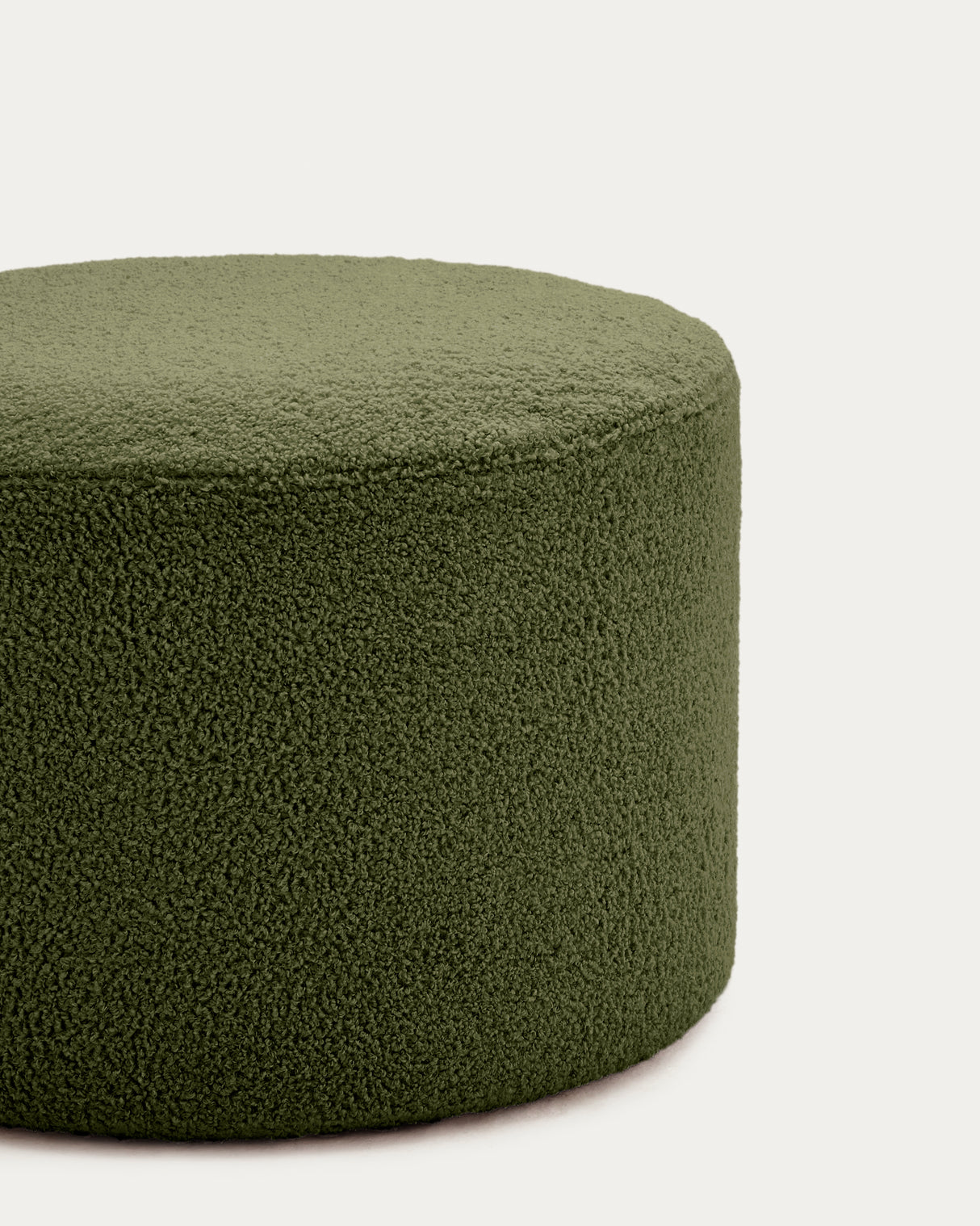 Fußhocker Kaeli mit abnehmbarem Bezug in grünem Bouclé Ø 60 cm - ZEN ZONE Furniture