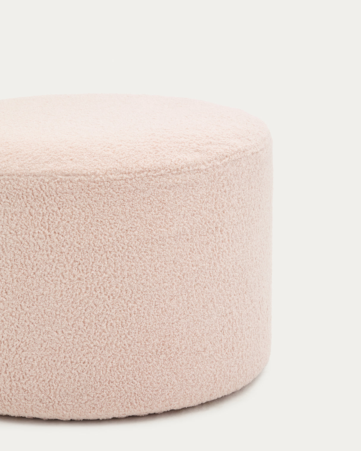 Fußhocker Kaeli mit abnehmbarem Bezug in rosa Bouclé Ø 60 cm - ZEN ZONE Furniture