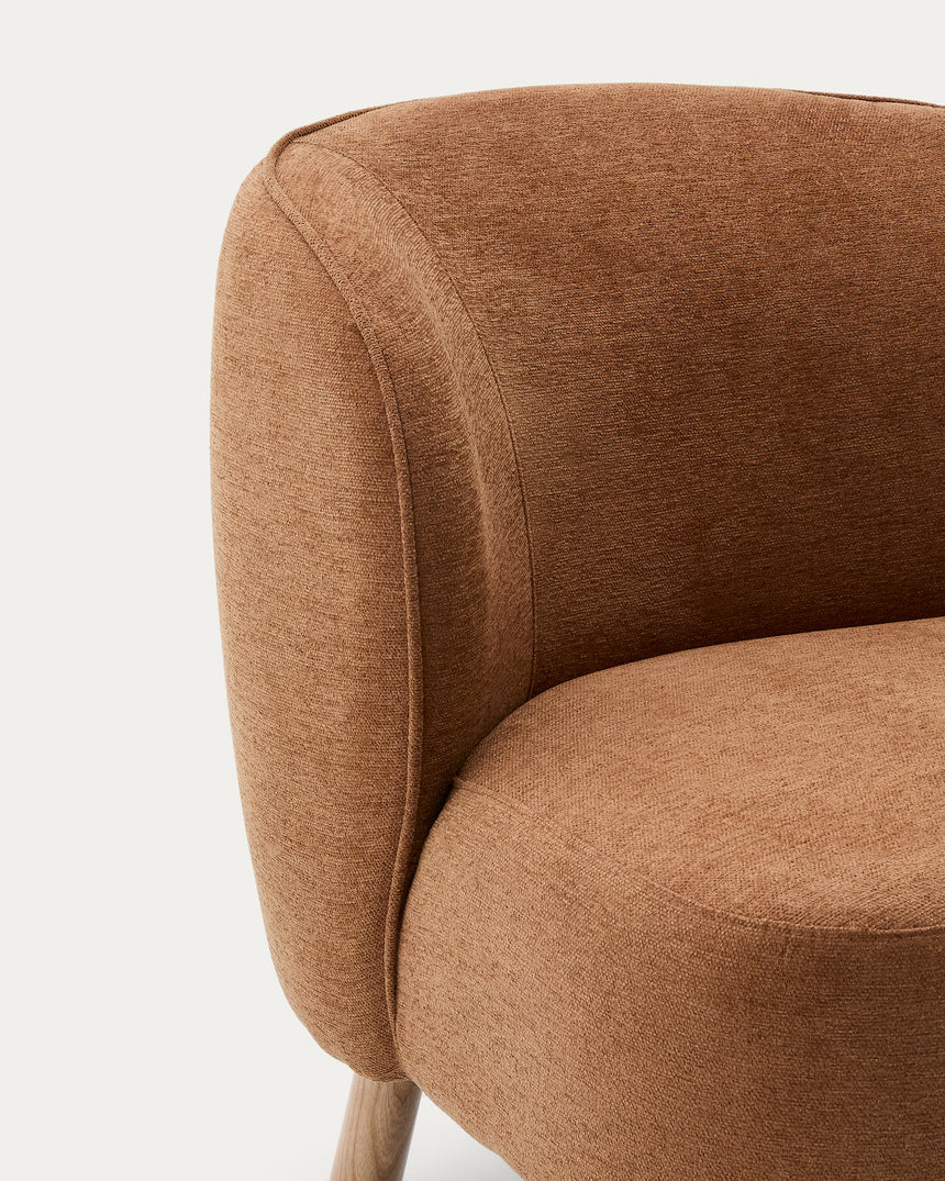 Sessel Ulit aus terrakottafarbener Chenille und Beinen aus massivem Buchenholz mit natürlichem Finish - ZEN ZONE Furniture