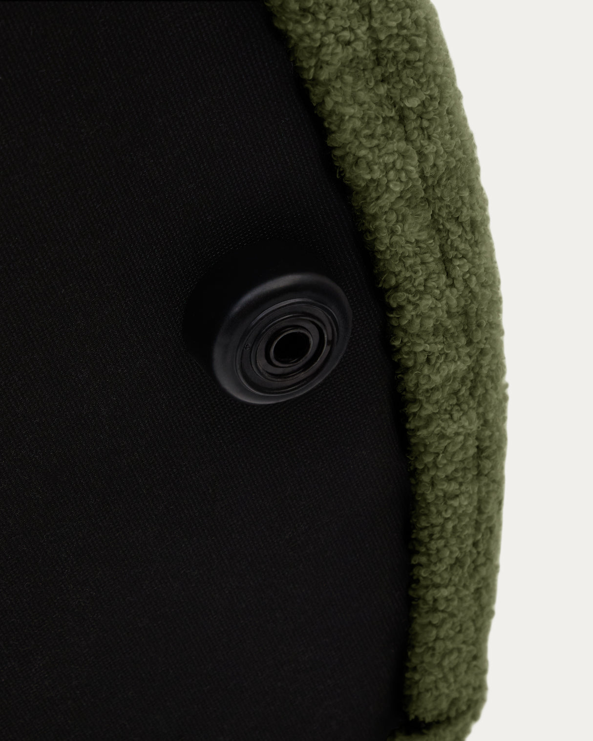 Fußhocker Kaeli mit abnehmbarem Bezug in grünem Bouclé Ø 90 cm - ZEN ZONE Furniture