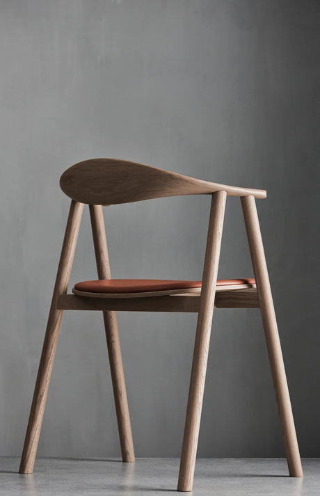 Swing Esstischstuhl aus geölter Eiche – Gepolstert, Leder, Cognac - ZEN ZONE Furniture