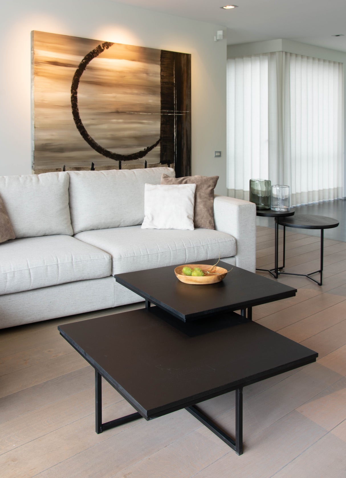 Couchtisch TYGO 70x70, schwarzes Metallgestell - ZEN ZONE Furniture