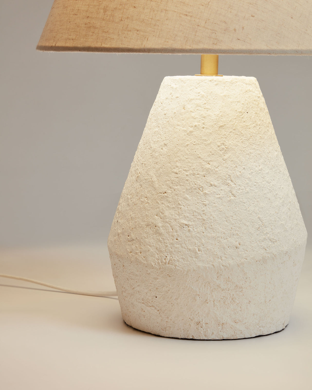 Noara Tischlampe - ZEN ZONE Furniture