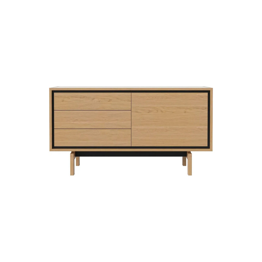 Floow Sideboard klein, aus Eiche, geölt, 136x50 cm