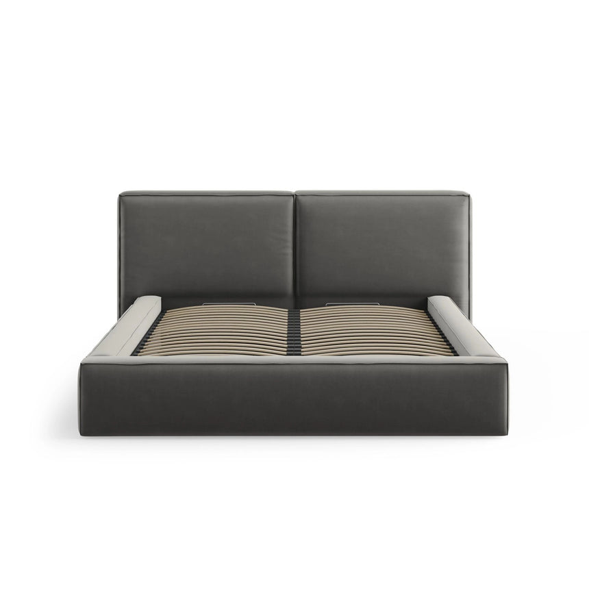 Arendal Bett mit Doppelkopfteil und Stauraum aus Samt in Hellgrau (Bluvel 13), 140x200 cm von Cosmopolitan Design – Bild 5
