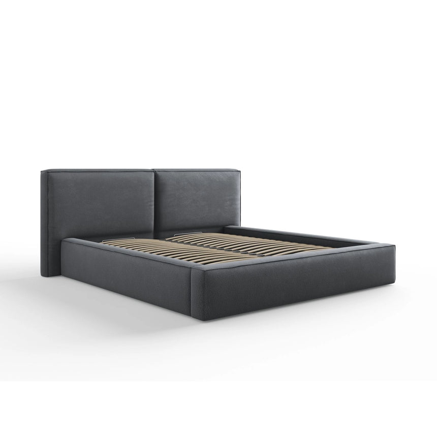 Arendal Bett mit Doppelkopfteil und Stauraum aus Strukturierter Stoff in Dunkelgrau (Megan 367), 180x200 cm von Cosmopolitan Design – Bild 1