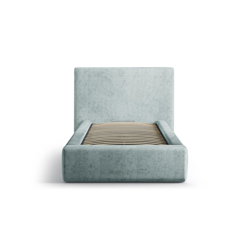 Asti Bett mit Kopfteil und Stauraum, aus Chenille (PeHa72) in Hellblau, 90x200 cm von Cosmopolitan Design – Bild 3