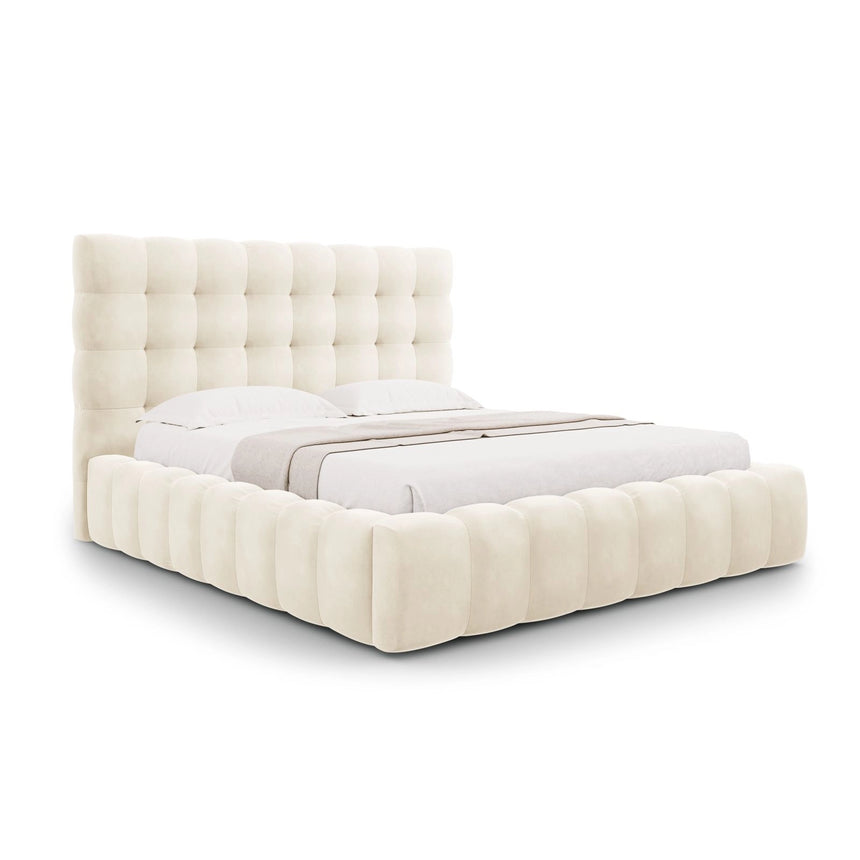 Bali Bett mit Kopfteil und Stauraum, Samtoptik, 160x200 cm von Cosmopolitan Design – Bild 1