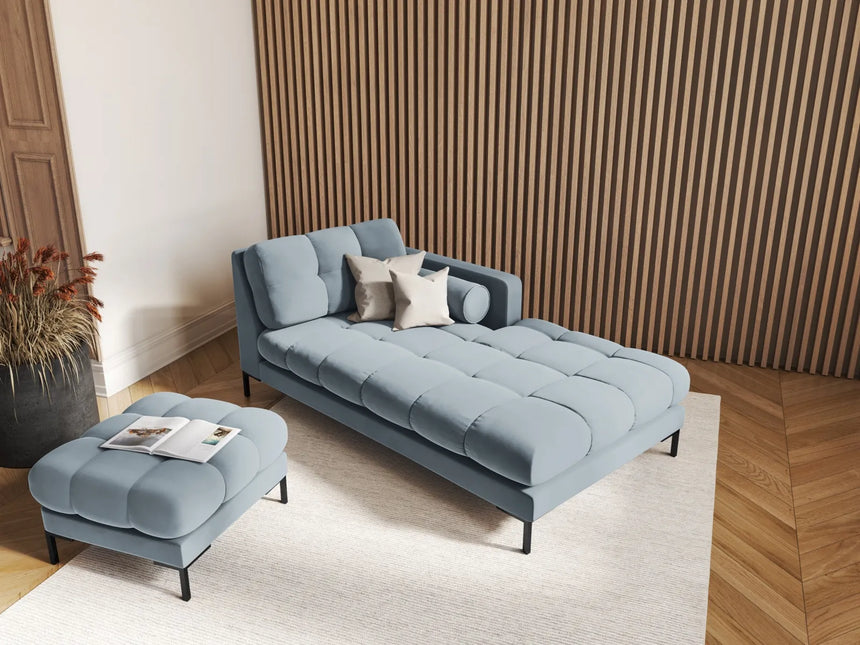 Bali Pouf aus Samt in Hellblau (Bluvel 06), 60x60x41 cm von Cosmopolitan Design – Bild 2