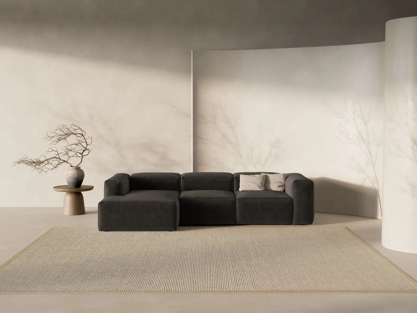 Bergamo 3-Sitzer Ecksofa, Linke Seite, aus Strukturierter Stoff in Schwarz (Liberty 22), 304x152x70 cm von Cosmopolitan Design – Bild 2