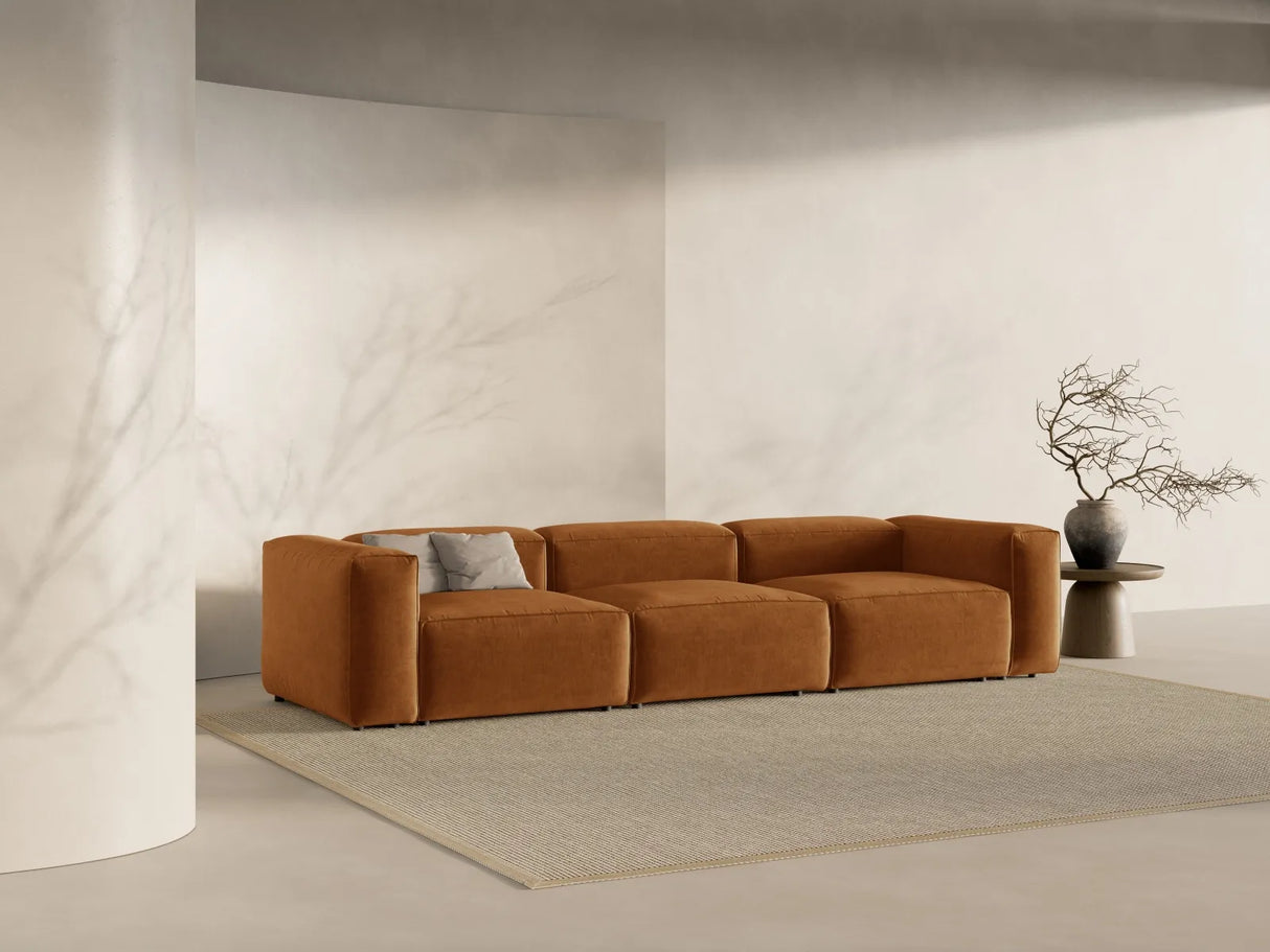 Bergamo 4-Sitzer Sofa aus Strukturierter Stoff in Ziegelstein (Liberty 9), 364x108x70 cm von Cosmopolitan Design – Bild 2