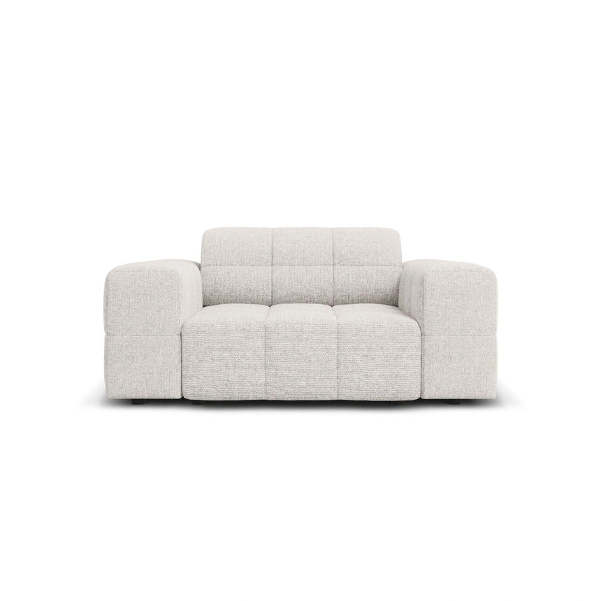 Chicago Sessel aus Chenille in Hellgrau (Haga 06), 124x102x70 cm von Cosmopolitan Design – Bild 1