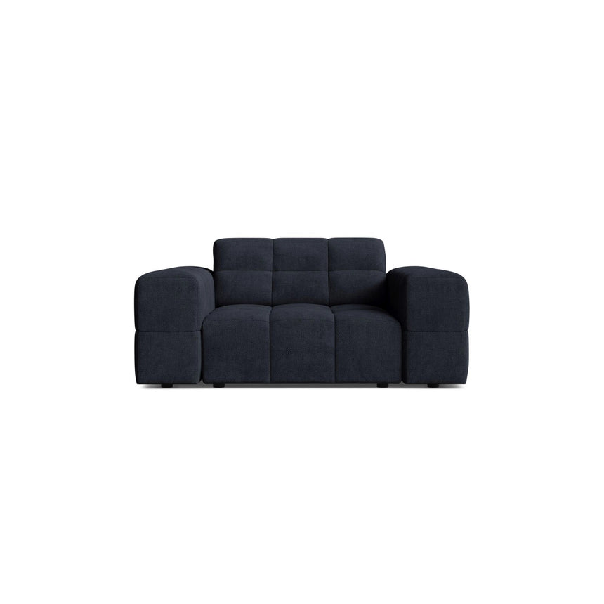 Chicago Sessel aus Chenille in Marineblau (Eden 16 Deep Blue), 132x102 cm von Cosmopolitan Design – Bild 1