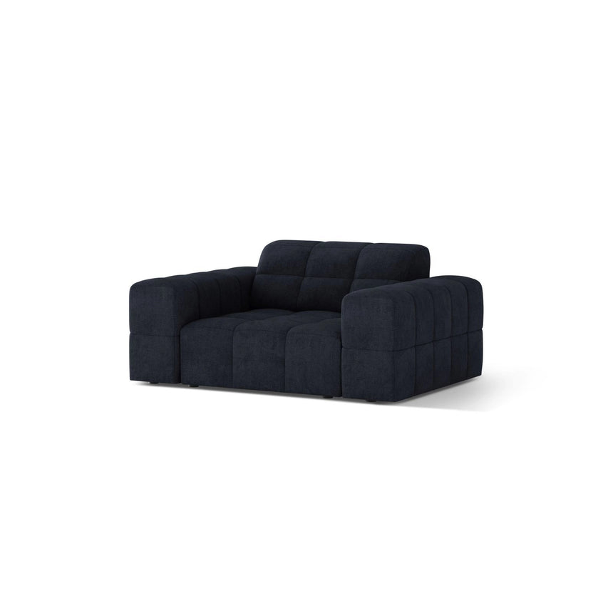 Chicago Sessel aus Chenille in Marineblau (Eden 16 Deep Blue), 132x102 cm von Cosmopolitan Design – Bild 3
