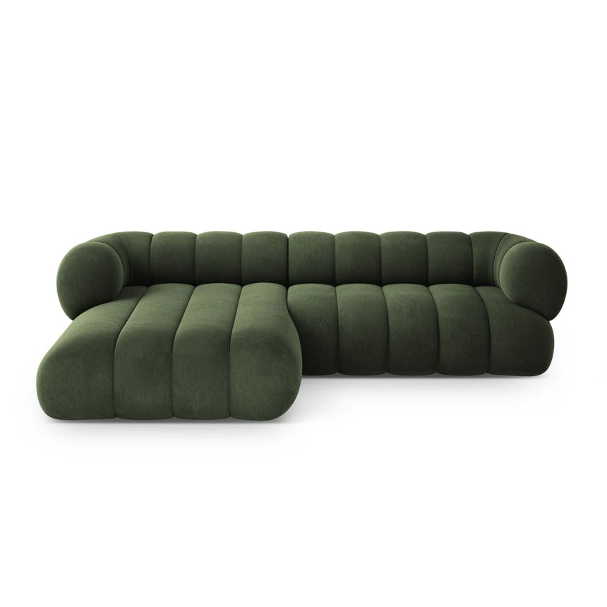 Koge 5-Sitzer Ecksofa, Linke Seite, aus Samt in Grün (Vogue 11), 270x165x70 cm von Cosmopolitan Design – Bild 1