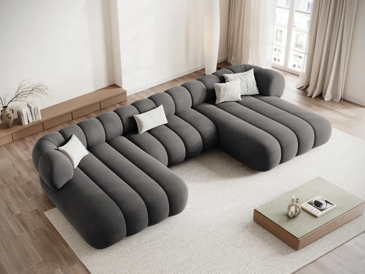 Koge 6-Sitzer Panorama Sofa aus Samt in Grau (Vogue 15), Beine in Schwarzes Plastik, 348x165x70 cm von Cosmopolitan Design – Bild 2
