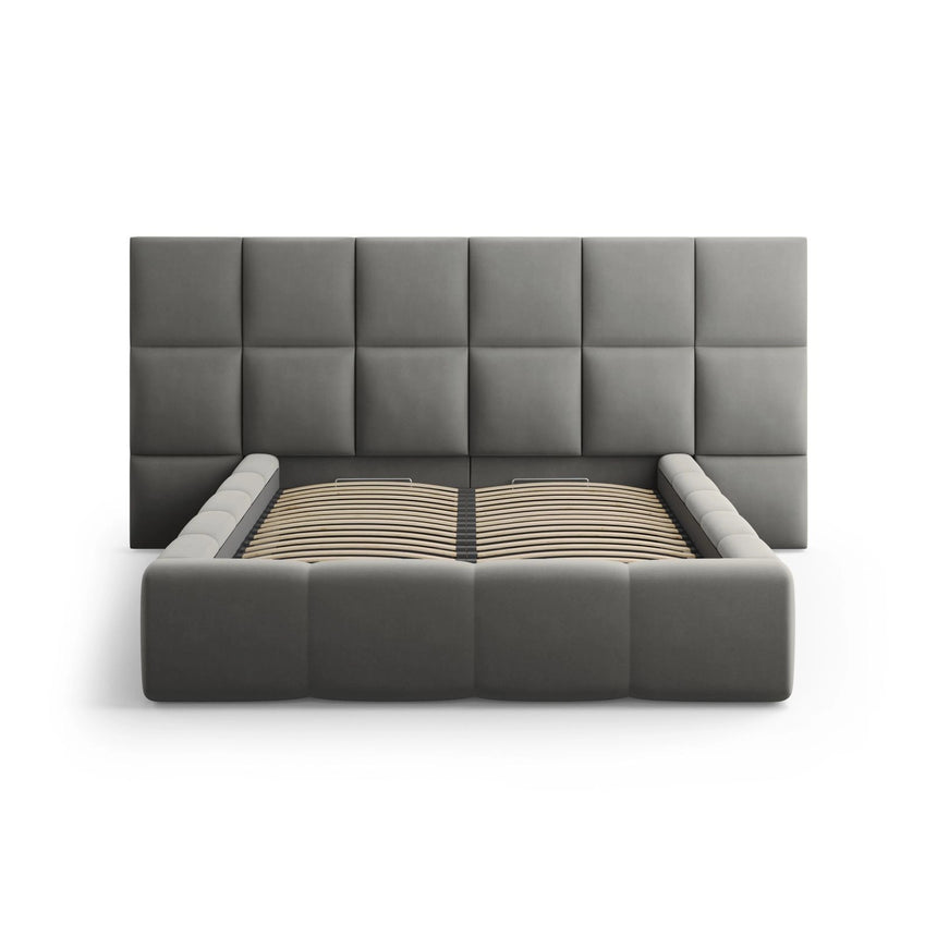Livigno Bett mit Kopfteil und Stauraum aus Samt in Hellgrau (Bluvel 13), 140x200 cm von Cosmopolitan Design – Bild 3