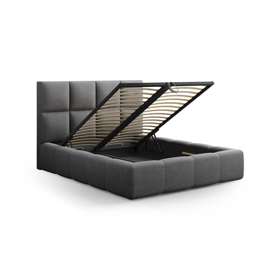 Livigno Bett mit Kopfteil und Stauraum aus Strukturierter Stoff in Dunkelgrau (Solid 99), 140x200 cm von Cosmopolitan Design – Bild 4