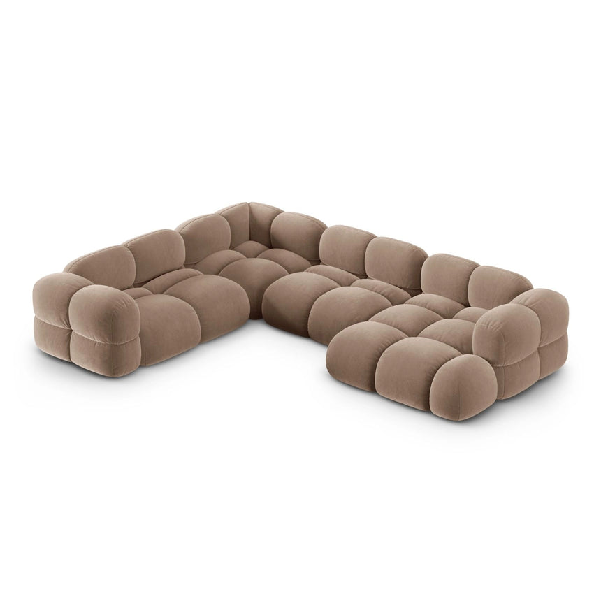 Loretto 5-Sitzer Panorama Ecksofa, Linke Seite, aus Samt in Dunkelbeige (Vogue 3), Beine aus Schwarzes Plastik, 345x250x68 cm von Cosmopolitan Design – Bild 1