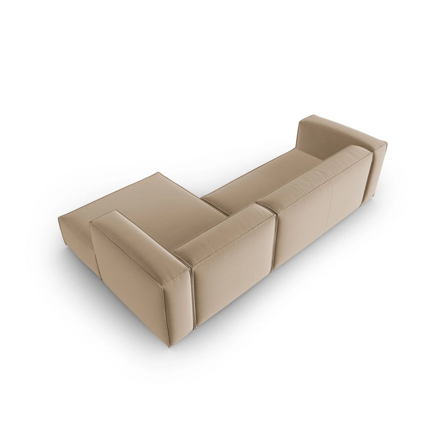 Mackay 4-Sitzer Ecksofa, Rechte Seite, aus Samt in Sand (Casino Lion), 282x166x73 cm von Cosmopolitan Design – Bild 4