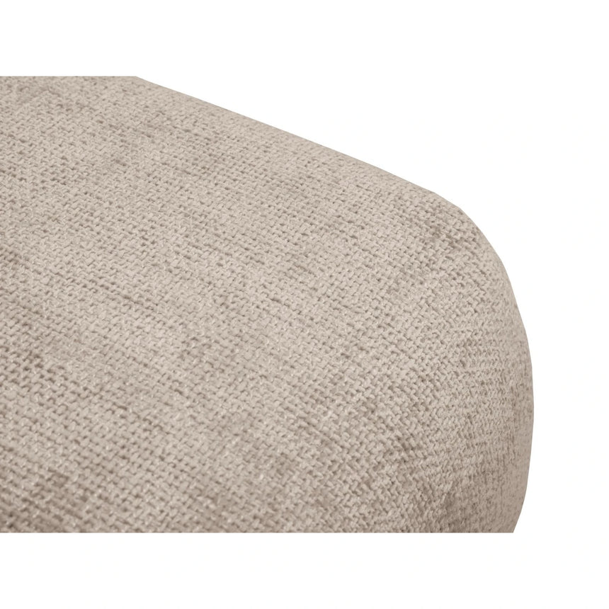 Matera Pouf aus Chenille in Beige (Haga 30), 86x68x40 cm von Cosmopolitan Design – Bild 5