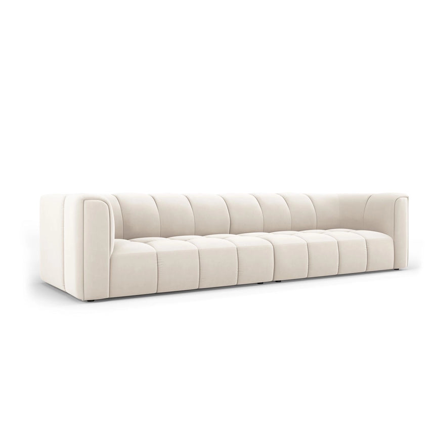 Moritz 4-Sitzer Sofa aus Samt in Hellbeige (Bluvel 22), 286x96x70 cm von Cosmopolitan Design – Bild 2