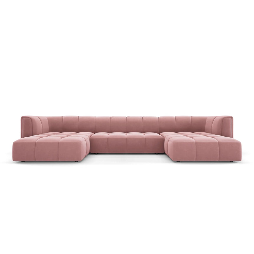 Moritz 5-Sitzer Panorama Sofa aus Samt in Rosa (Bluvel 52), Beine in Schwarzes Plastik, 346x160x70 cm von Cosmopolitan Design – Bild 1