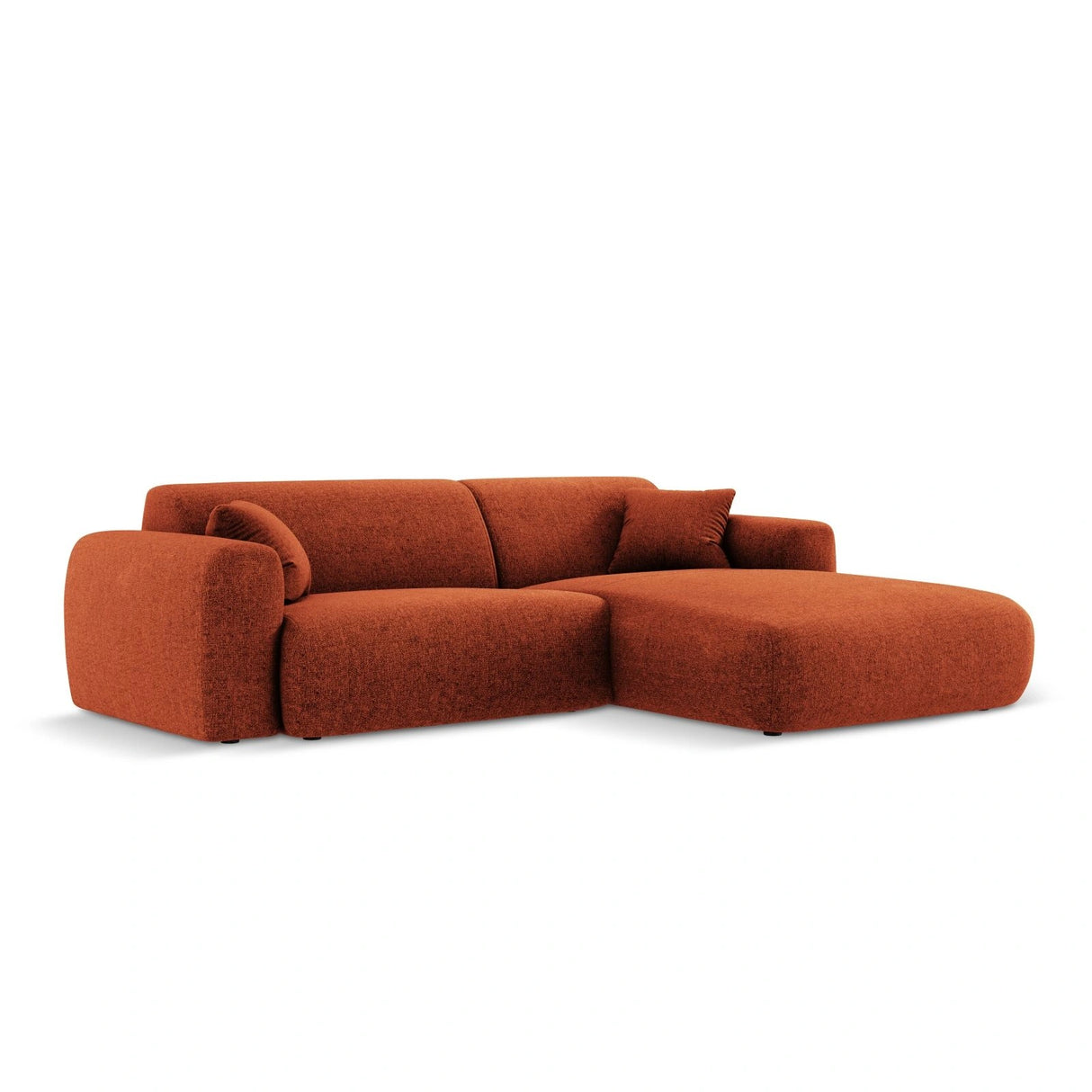 Nolio 4-Sitzer Ecksofa, Rechte Seite, aus Chenille in Terrakotta (Haga 44), 235x170x72 cm von Cosmopolitan Design – Bild 4