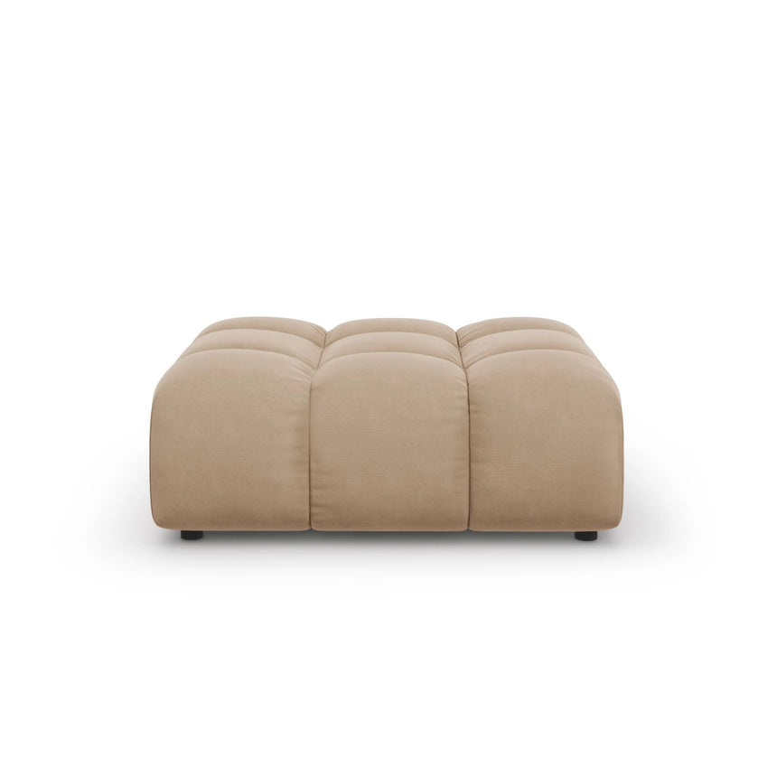 Sky Pouf aus Samt in Sand (Casino Lion), 102x80x43 cm von Cosmopolitan Design – Bild 1