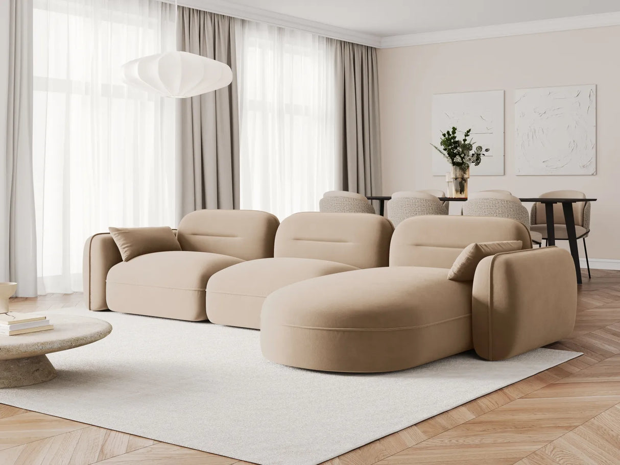 Sydney 4-Sitzer Ecksofa, Rechte Seite, aus Samt in Sand (Casino Lion), 320x165x70 cm von Cosmopolitan Design – Bild 2