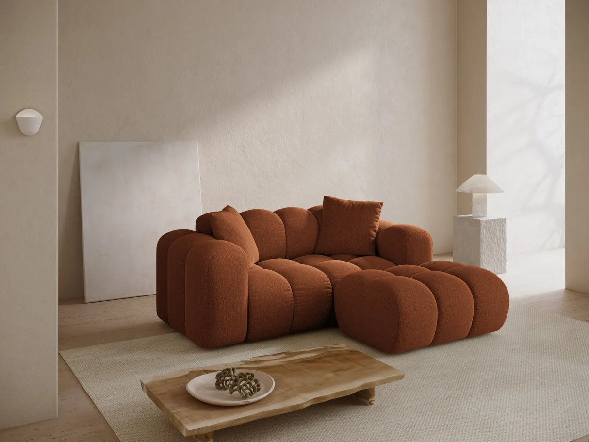 Treno 2-Sitzer Ecksofa, Rechte Seite, aus Chenille in Ziegel (Eden 10 Terra), 180x164 cm von Cosmopolitan Design – Bild 2