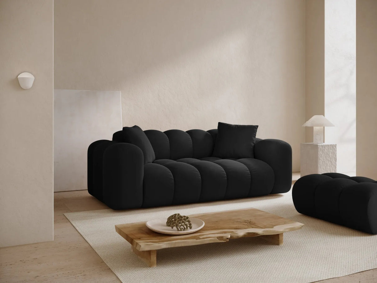 Treno 3-Sitzer Sofa aus Samt in Schwarz (Bluvel 19), 210x94x70 cm von Cosmopolitan Design – Bild 2