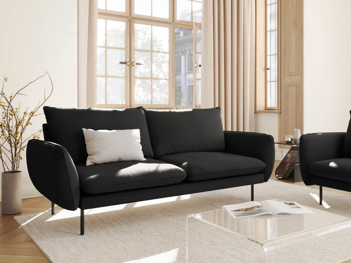 Vienna 3-Sitzer Sofa aus Boucle in Schwarz (Ascot Black), 200x92x95 cm von Cosmopolitan Design – Bild 2