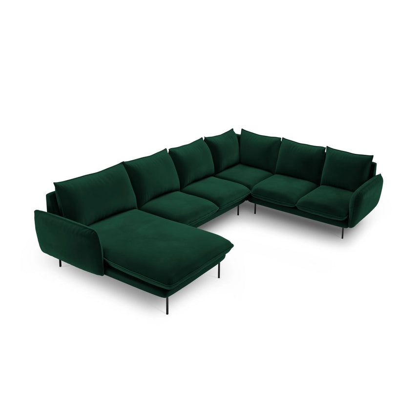 Vienna 7-Sitzer Panorama Ecksofa, Rechte Seite, aus Samt in Flaschengrün (Bluvel 78), Beine aus Schwarzes Metall, 330x235x95 cm von Cosmopolitan Design – Bild 1