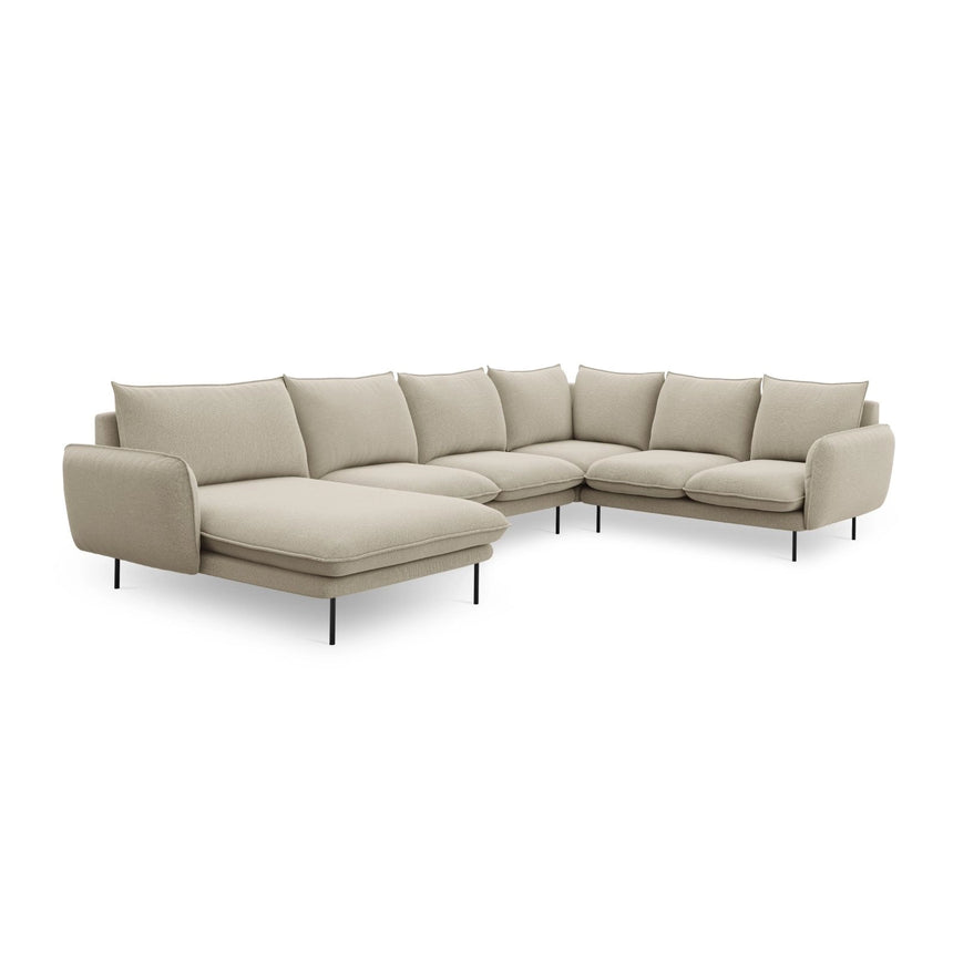 Vienna 7-Sitzer Panorama Ecksofa, Rechte Seite, aus Strukturierter Stoff in Beige (Positano 8), Beine aus Schwarzes Metall, 330x235x95 cm von Cosmopolitan Design – Bild 5